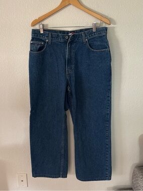Tommy Hilfiger Men's Straight Jeans in Dark Blue Denim